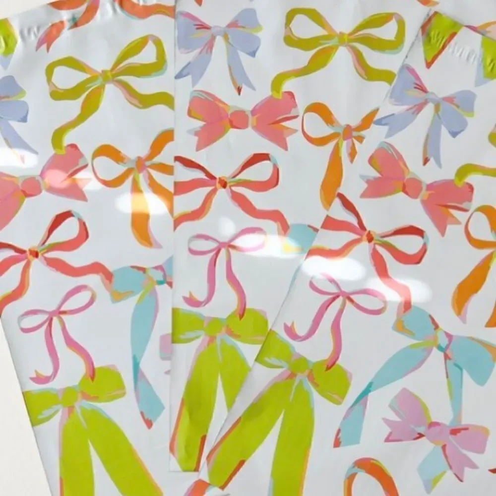 Poly mailers Mix sizes 35 poly mailers 35 stickers
